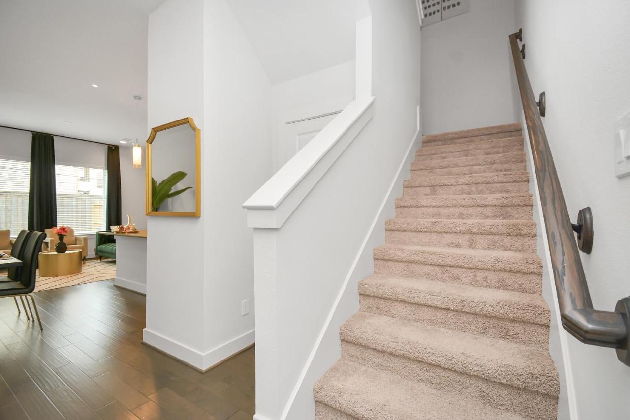 Emerald Palace - New, Modern 3Br Townhome Close To Downtown, Nrg, Med Ctr ヒューストン エクステリア 写真