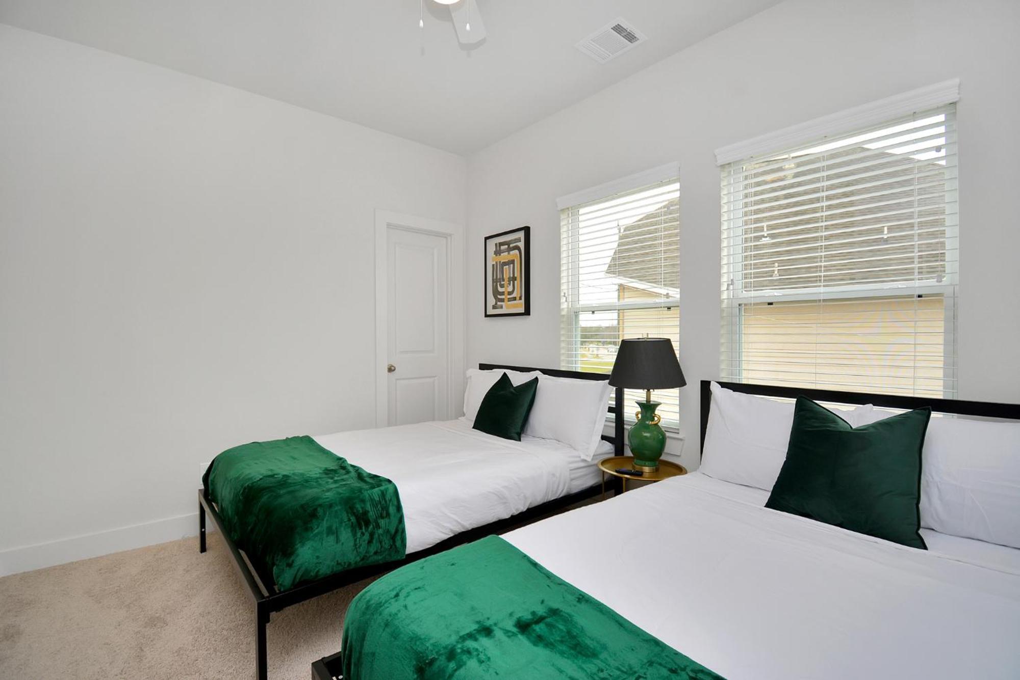 Emerald Palace - New, Modern 3Br Townhome Close To Downtown, Nrg, Med Ctr ヒューストン エクステリア 写真