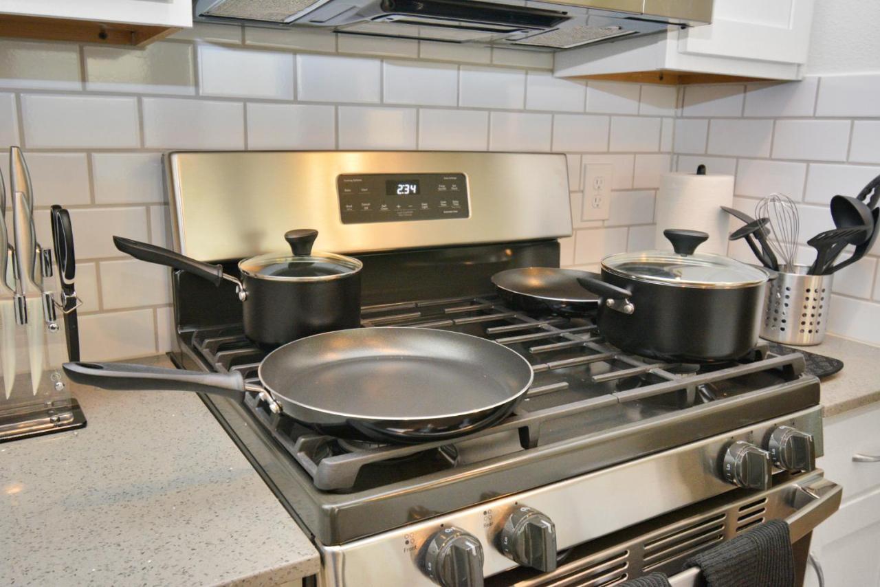 Emerald Palace - New, Modern 3Br Townhome Close To Downtown, Nrg, Med Ctr ヒューストン エクステリア 写真